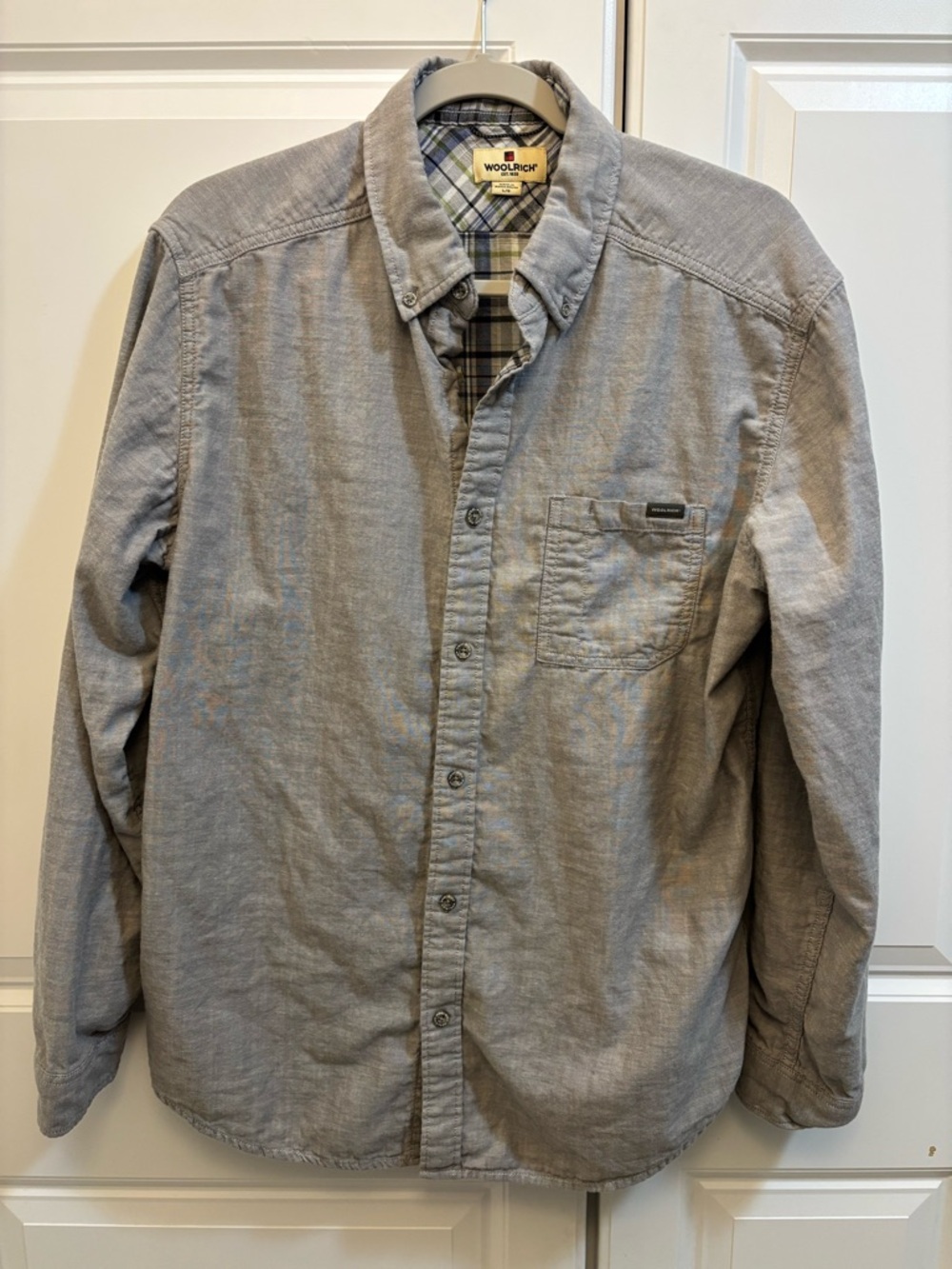 Woolrich Light Gray Button-Down Shirt with Plaid Lining